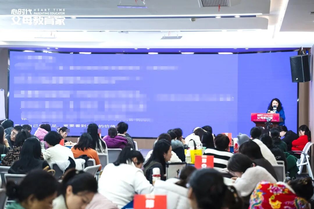 当孩子说“爸爸根本就不爱我”时该怎么办？