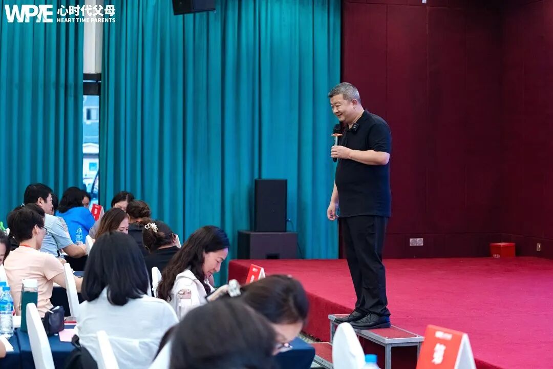 育儿避坑：亲子关系再好，也禁不起这3句话的消耗！你中招了几个？