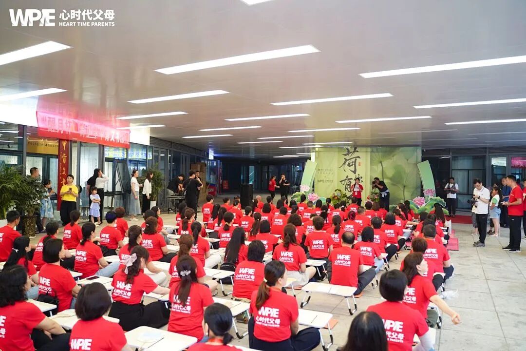 【纪琼谈家读书慧】“闺女，你太有智慧了”——那个在我面前哭了的阿姨，成了我坚持100期的全部理由