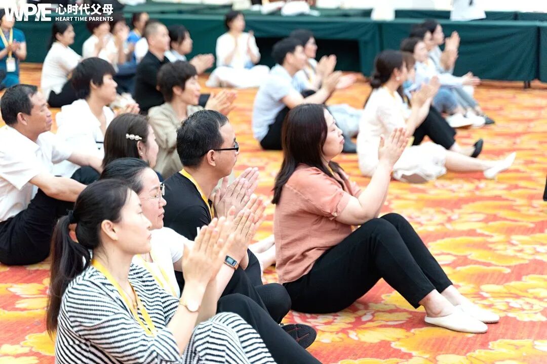 从“别烦我”到“没意思”：我用三招，让女儿主动放下手机