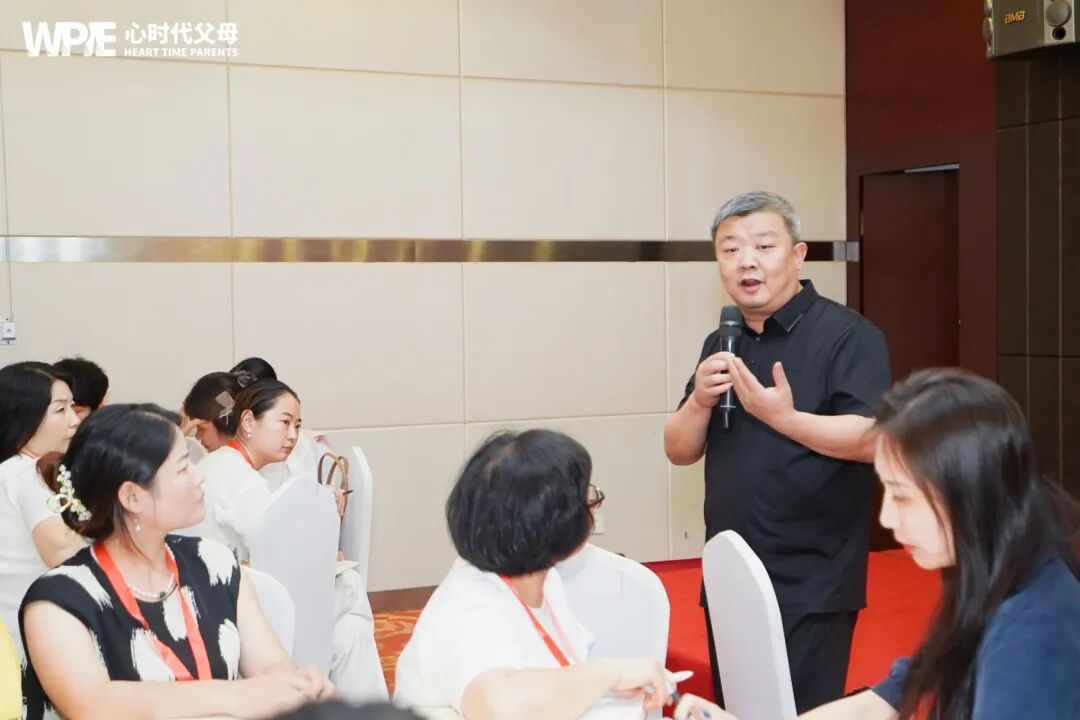 “饿死也不吃98元的面！”——对自己“抠”到极致，对别人“舍”到忘我，王纪琼院长到底图什么？