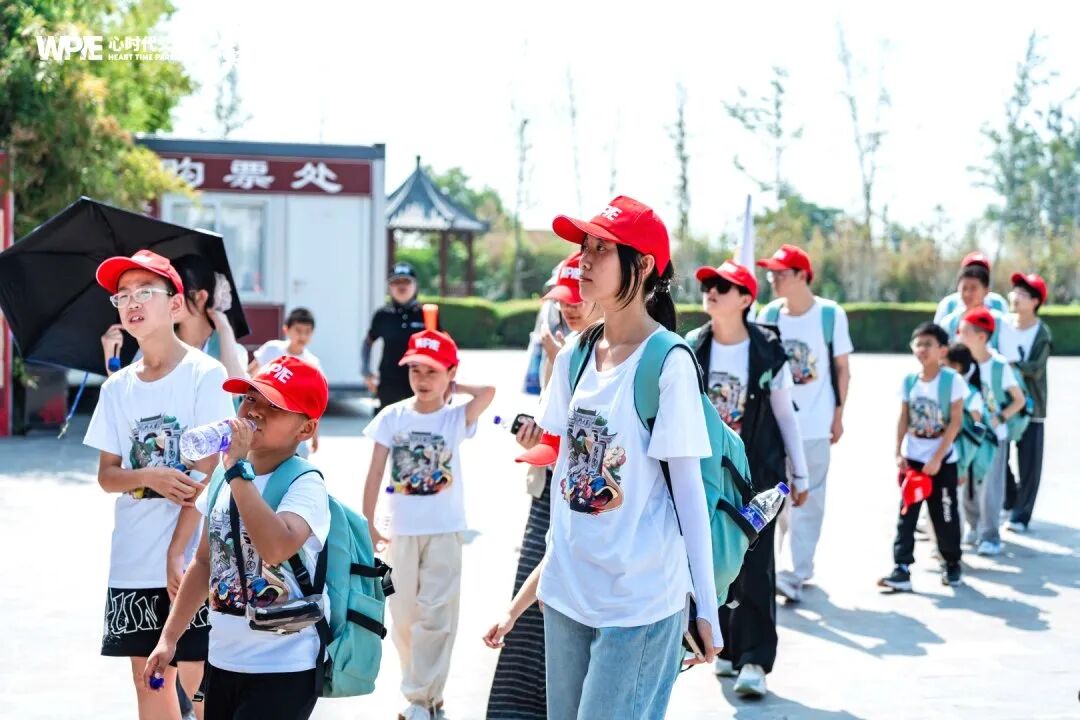 孩子没在节日送你祝福？先别失落，这可能是一堂被你忽视的“爱的必修课”