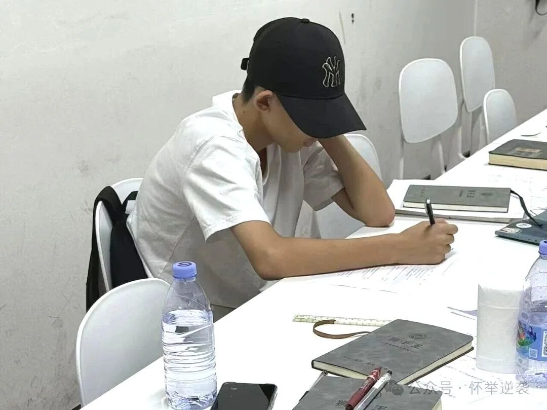 【狮子王】背单词要靠催、做题要靠盯，这个问题怎么破？看看小乔的经历，你就知道了！