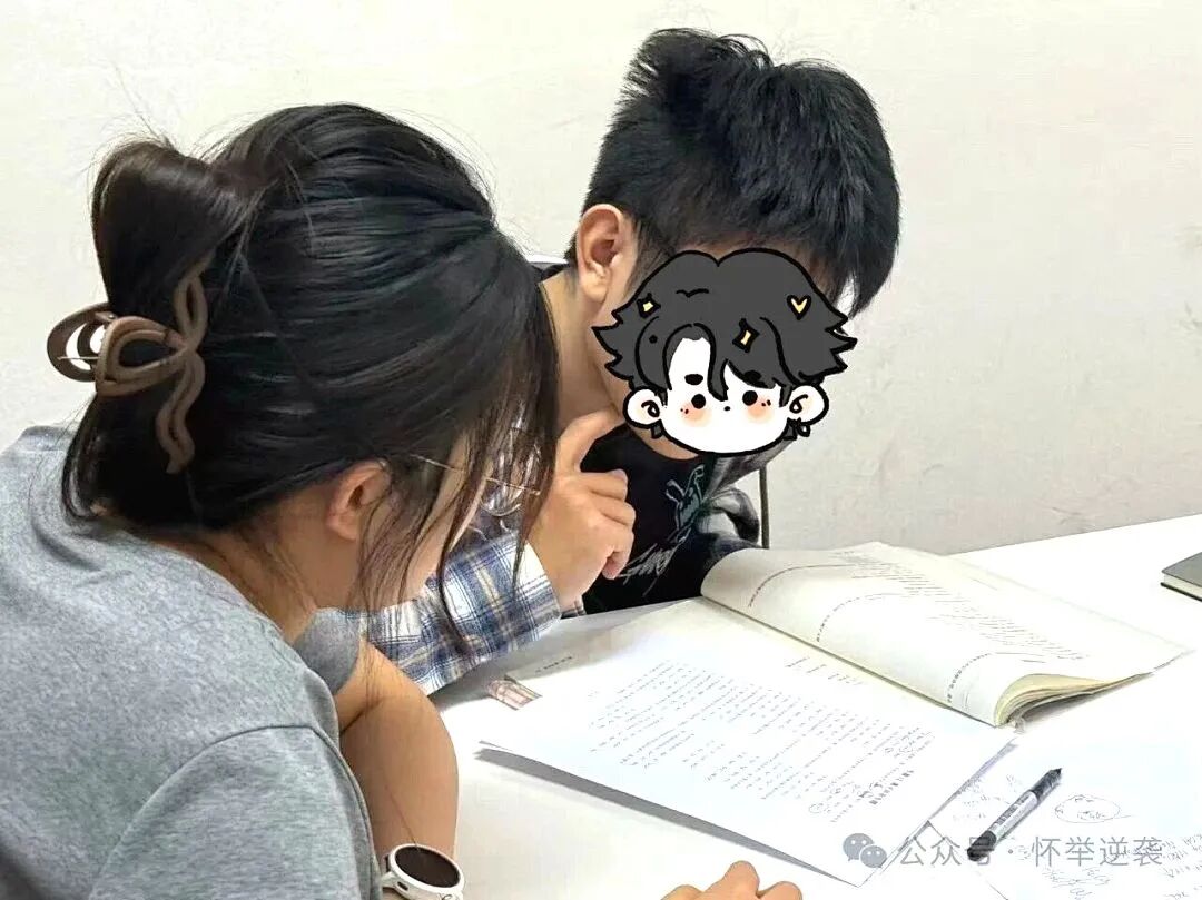 【狮子王】从休学一年到重返校园，从自卑学生到自信班长！