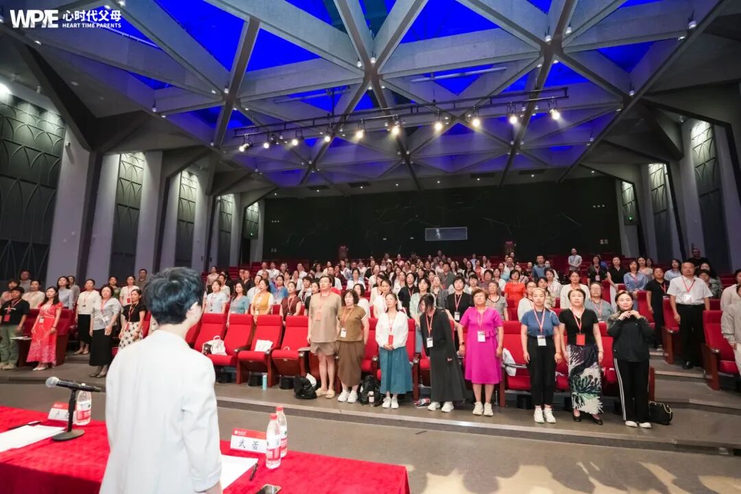 【家庭生态导师班】从学霸到倒数，那个“坠落”的尖子生，戳痛了无数父母的心！