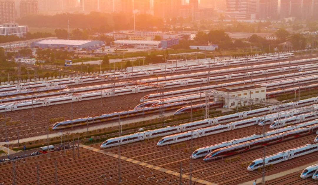 中国陆地航母集结