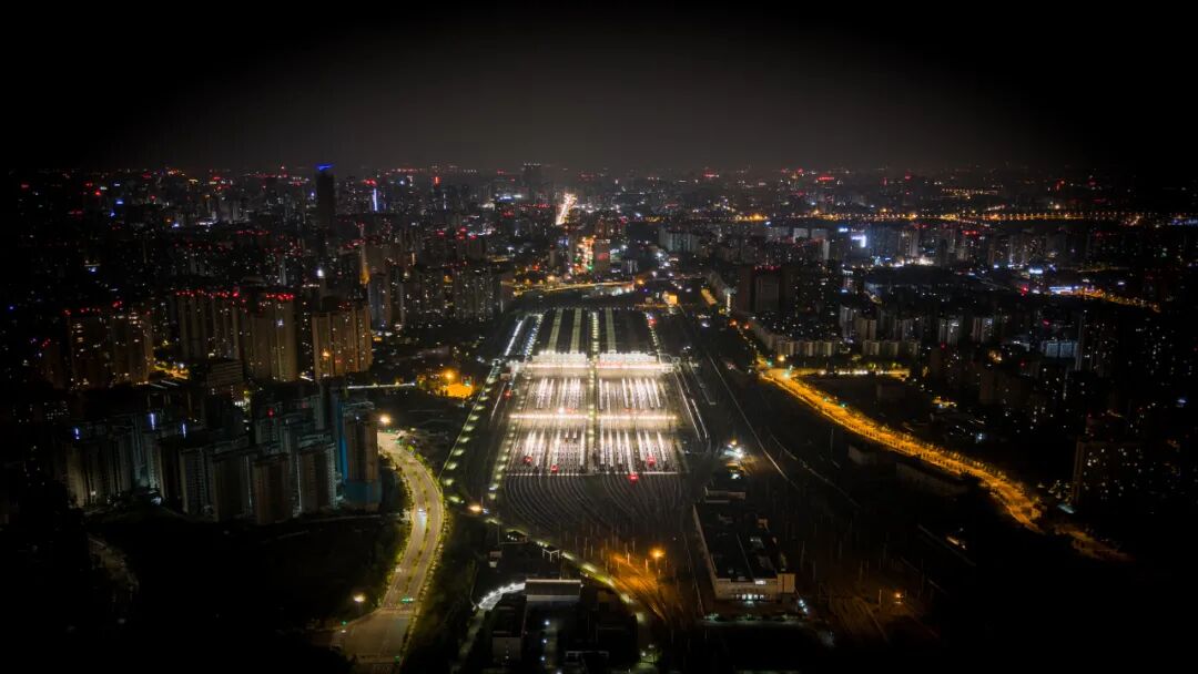 中国陆地航母集结