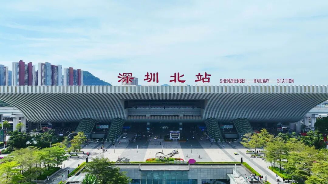 中国陆地航母集结