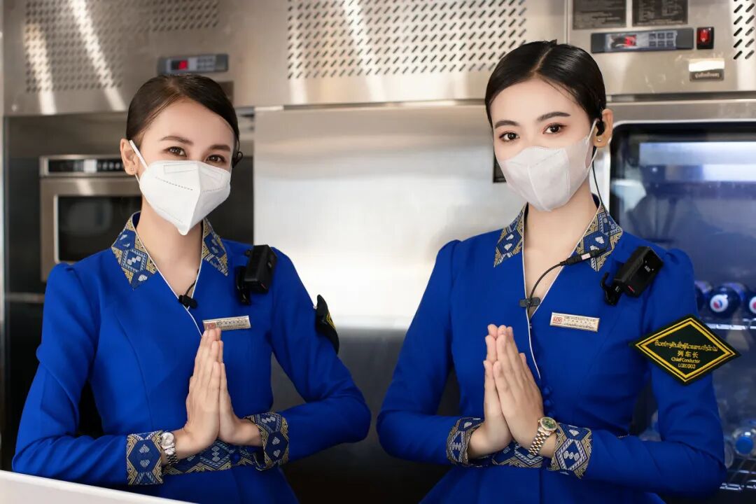 別驚訝,這趟列車(chē)上有三名列車(chē)長(zhǎng)!