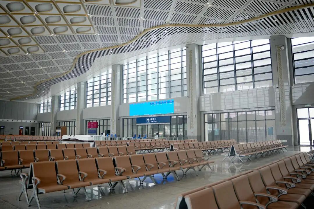 高铁开通倒计时！新车站、乘务组亮相！