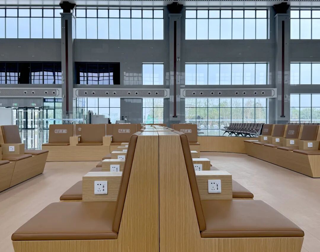 高铁开通倒计时！新车站、乘务组亮相！