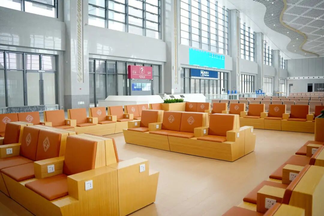 高铁开通倒计时！新车站、乘务组亮相！