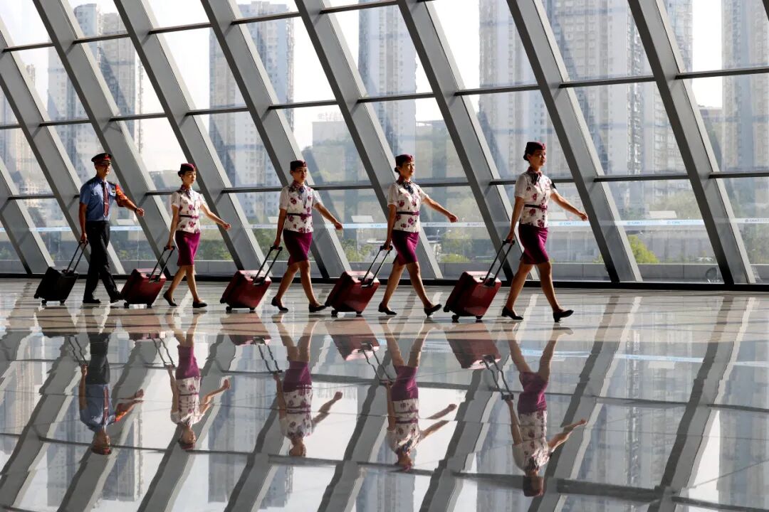 高铁开通倒计时！新车站、乘务组亮相！