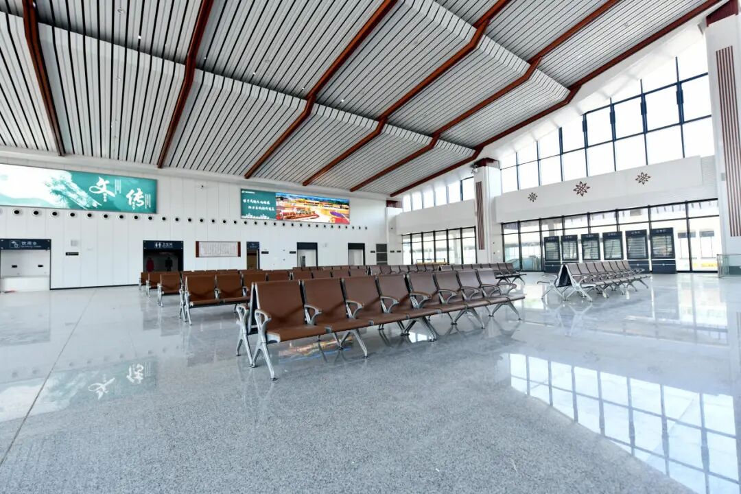 高铁开通倒计时！新车站、乘务组亮相！