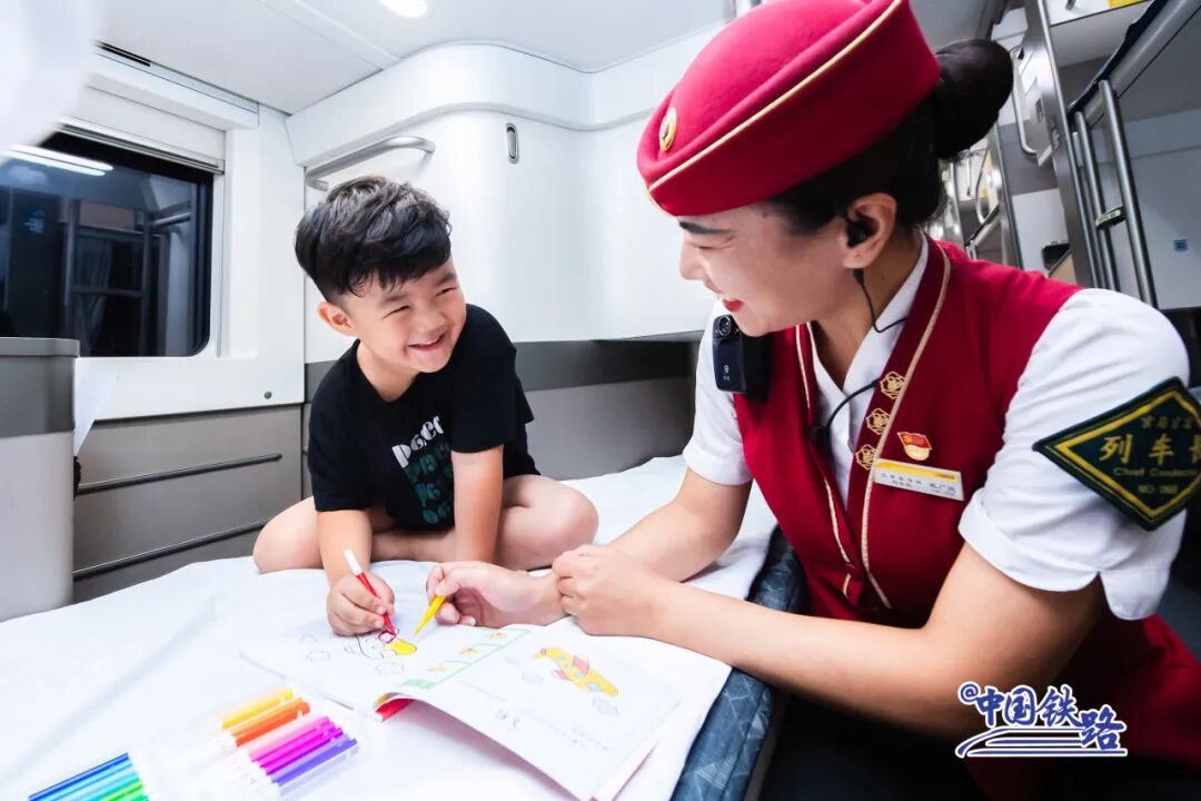 12306回应卧铺动车全是单间