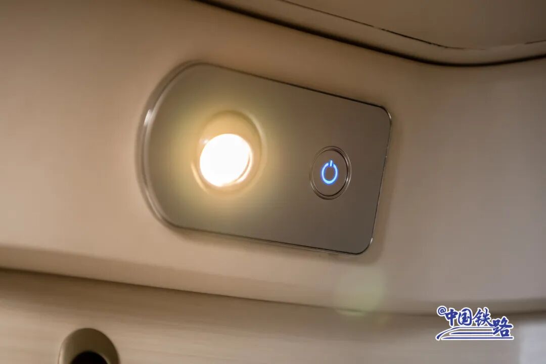 12306回应卧铺动车全是单间