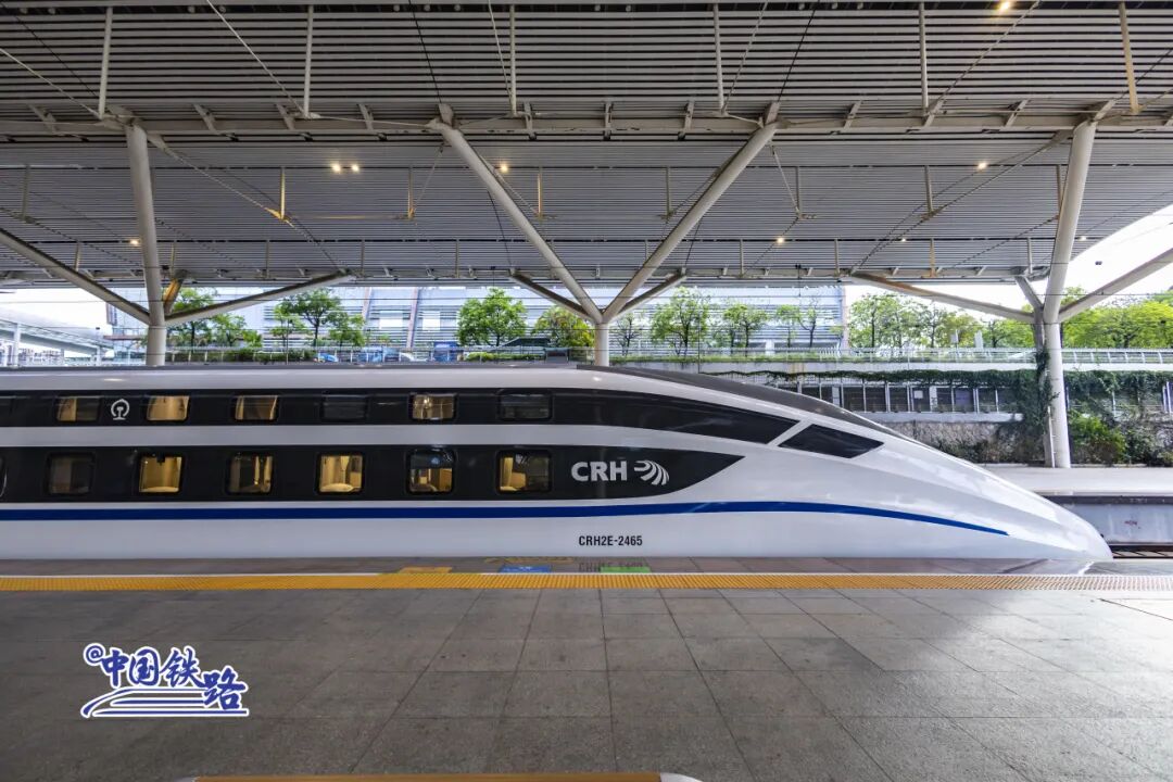 12306回应卧铺动车全是单间