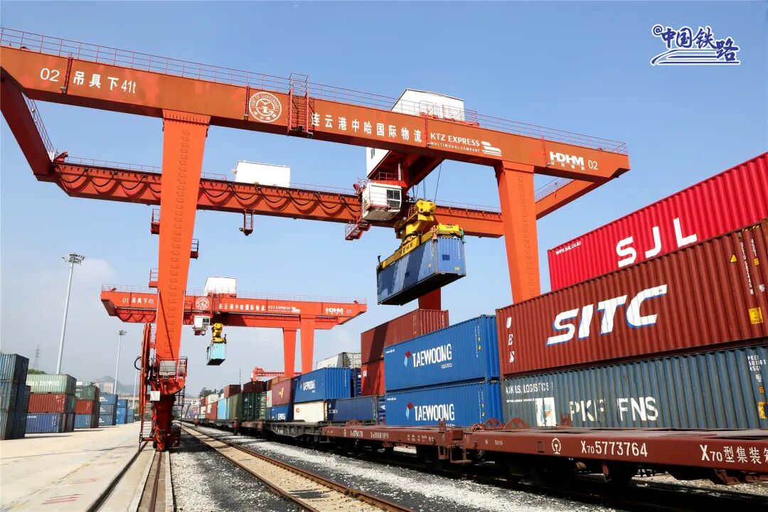 全国铁路4月10日实行新的货物列车运行图