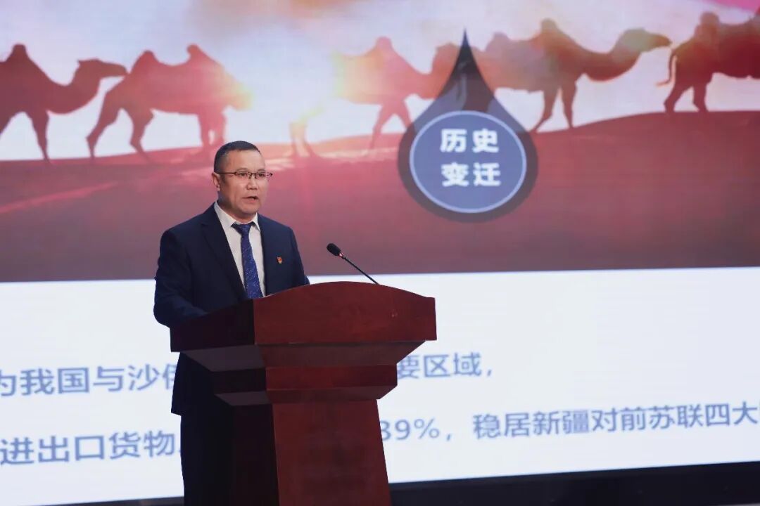 远方好物走进阿勒泰，吉木乃县委书记李林飞一行接待远方溯源团队 (8).jpg