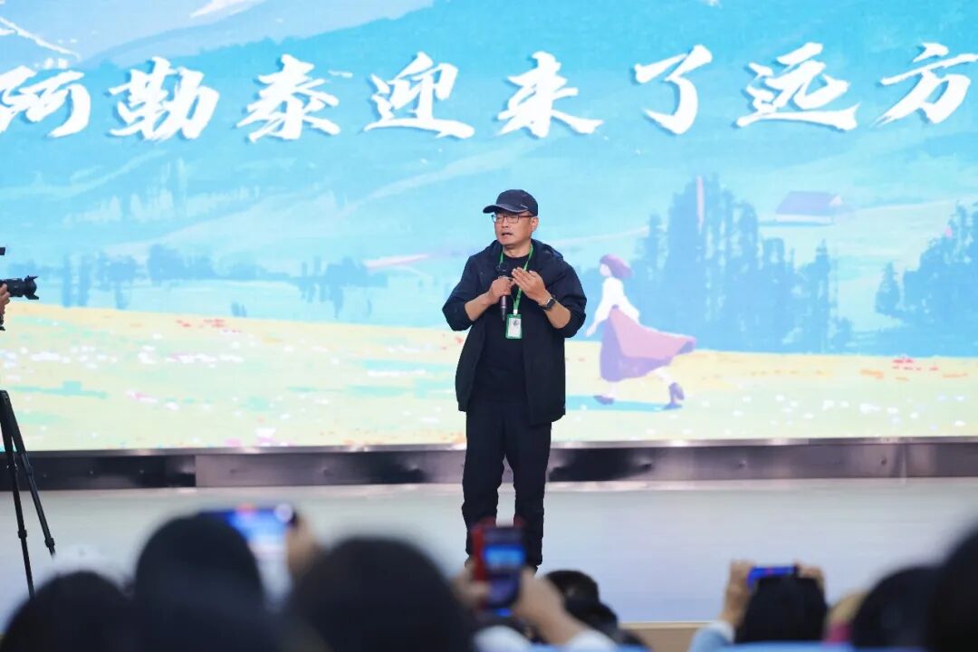 远方好物走进阿勒泰，吉木乃县委书记李林飞一行接待远方溯源团队 (6).jpg