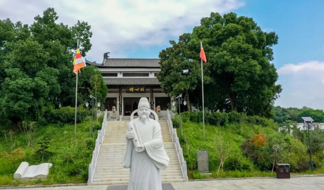 当前位置:>首页>政务资讯>媒体转摘>彭泽狄公祠03唐武周万岁通天元年