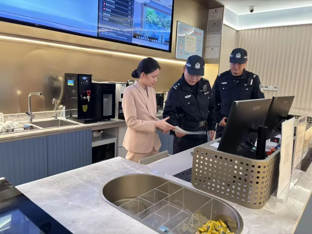 微信图片_20251001115806_28_32.jpg