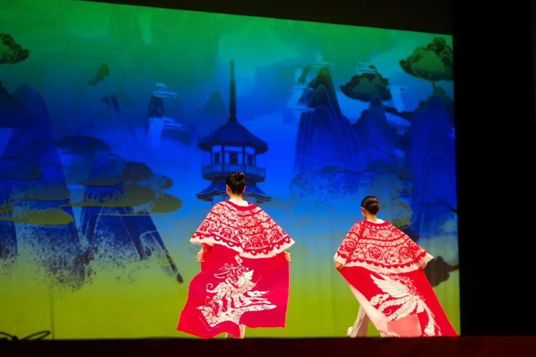 古诗朗诵《古诗里的童年》 · 3