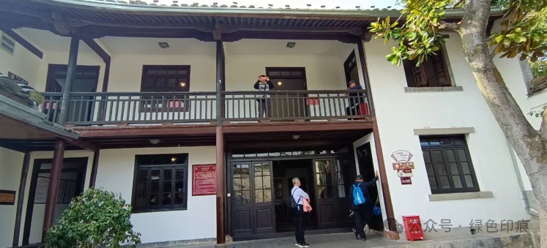 蒋氏故居——《桃花三月醉浙江》