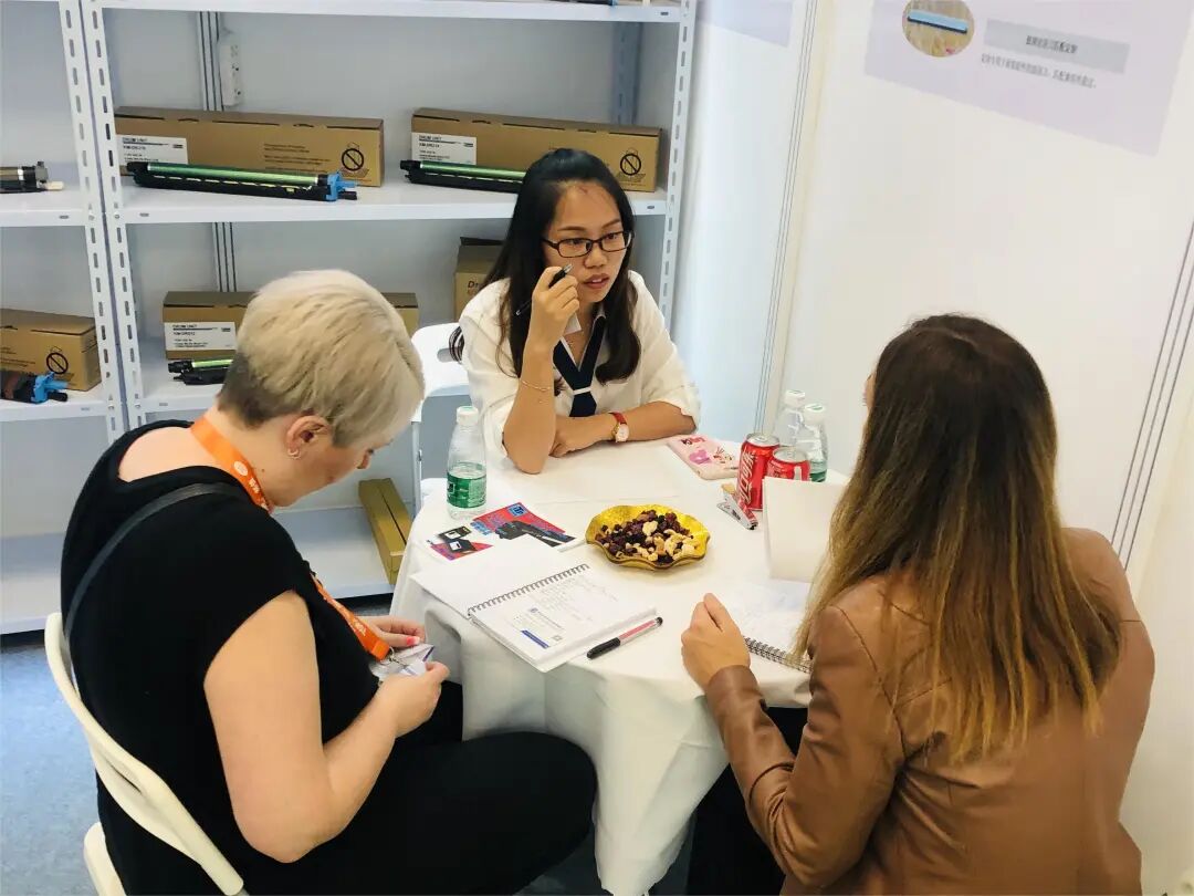 展会图片 (3).JPG