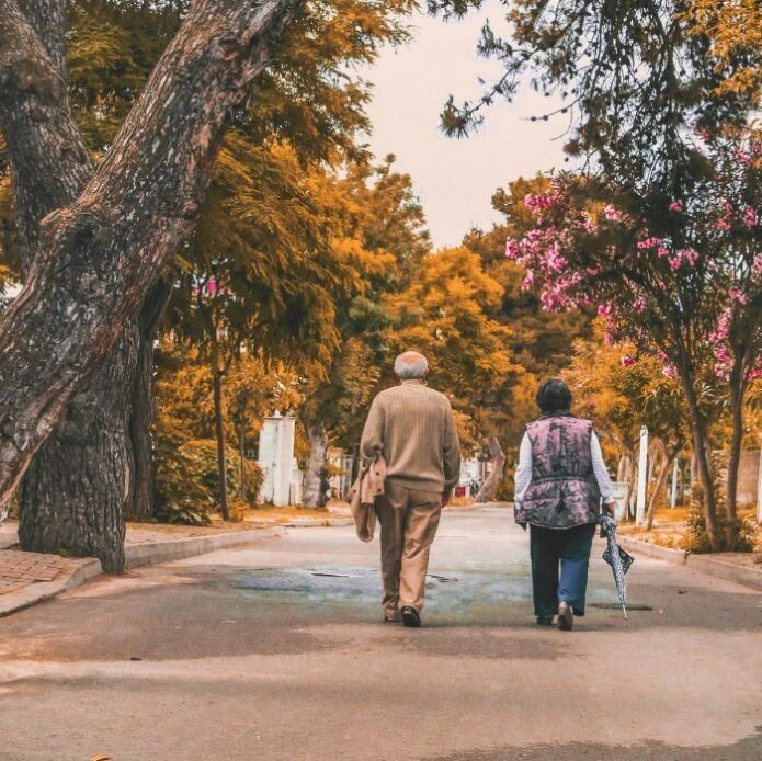 四季有轮回，人生无来世