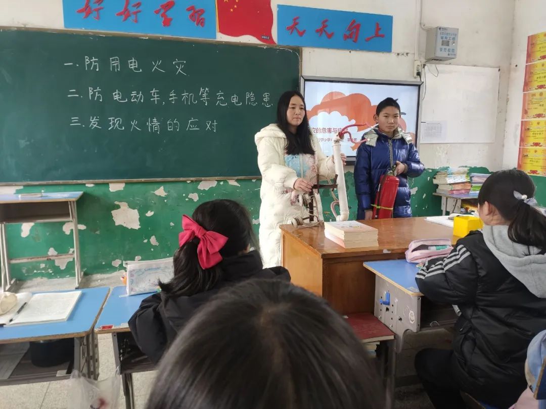 红安马岗小学图片