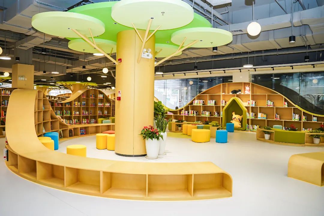 龙岗区首家专业少儿图书馆开馆