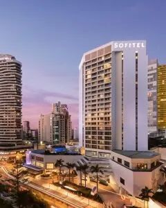 黄金海岸索菲特酒店·河景经典双大床房 1晚