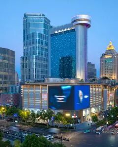 杭州大酒店（西湖湖滨武林银泰店）·舒适城景大床房+全景玻璃视野+丝涟舒睡 2晚