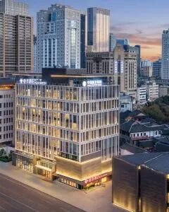 成都睿景酒店（天府广场宽窄巷子店）·锦雅·园景大床房 3晚