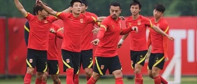 世界杯有望？12强赛抽签结果出炉，国足保三争二？