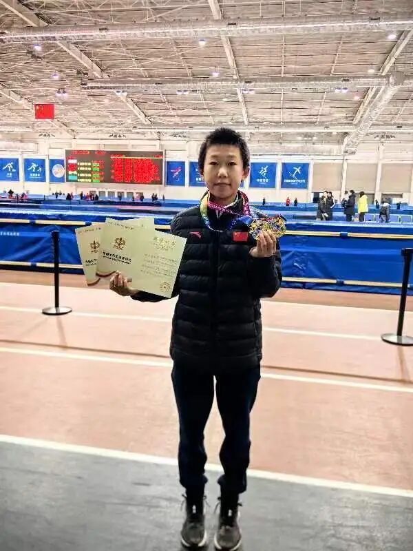 全国比赛连夺三个第一河北这个12岁小姑娘不得了