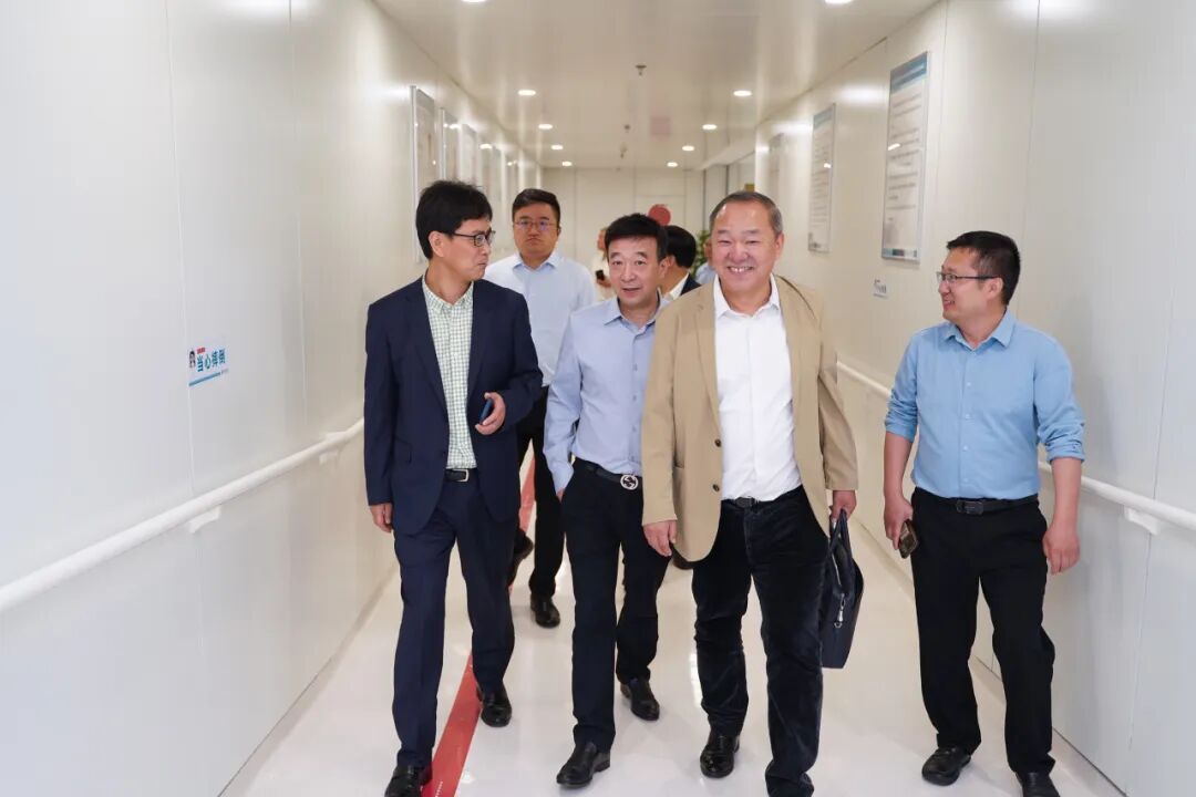 d-spect怎么检查我院核医学D-SPECT心脏分子影像精准诊疗与放射性药物精准诊疗研究中心揭牌_https://www.jmylbn.com_新闻资讯_第6张