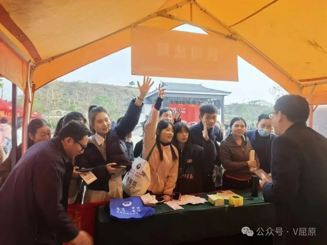 区司法局开展防范“司法黄牛”专题普法宣传活动