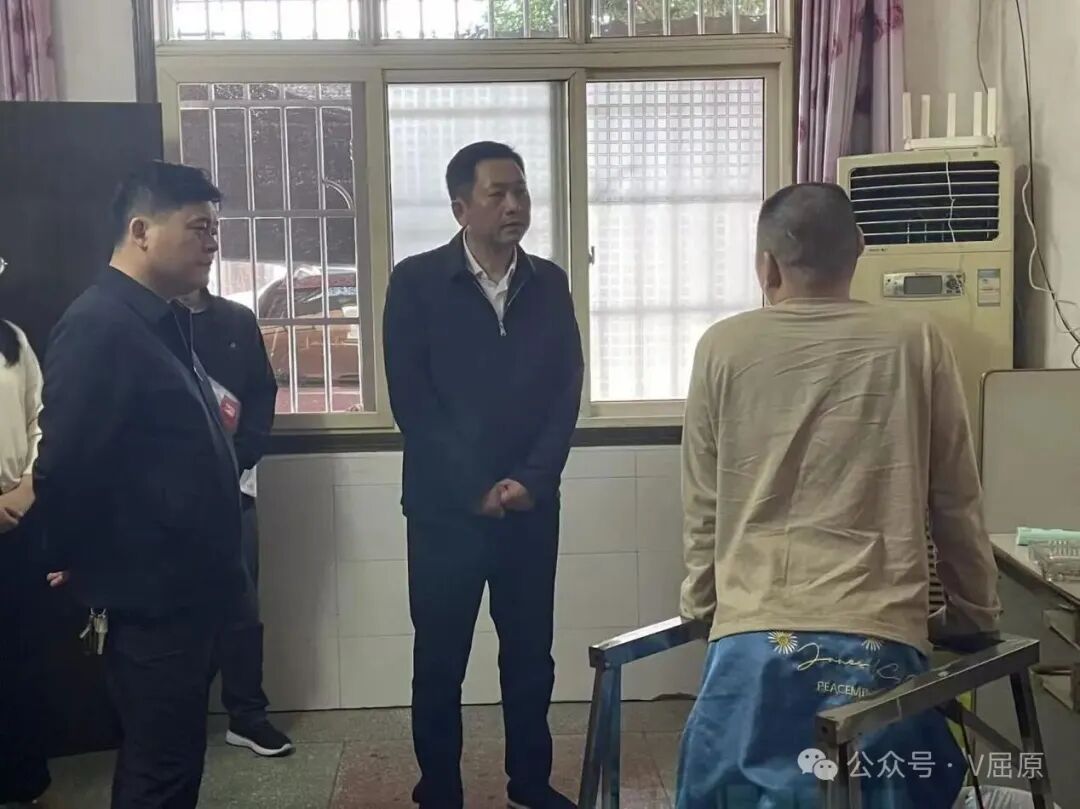 潘岳清赴凤凰乡调研巩固拓展脱贫攻坚成果同乡村振兴有效衔接工作
