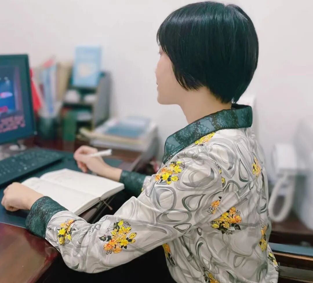 课程统整引领给力团队研修记广东省王秋喜名校长工作室统整课程研修