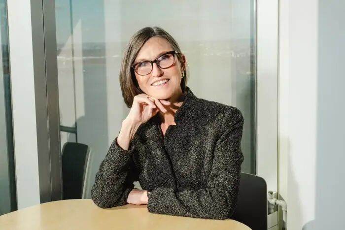 凯西·伍德的旗舰ETF终于再次买入英伟达股票- WSJ