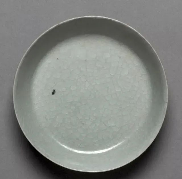 「清凉寺窑」-汝窑器上的"缩釉"鉴赏