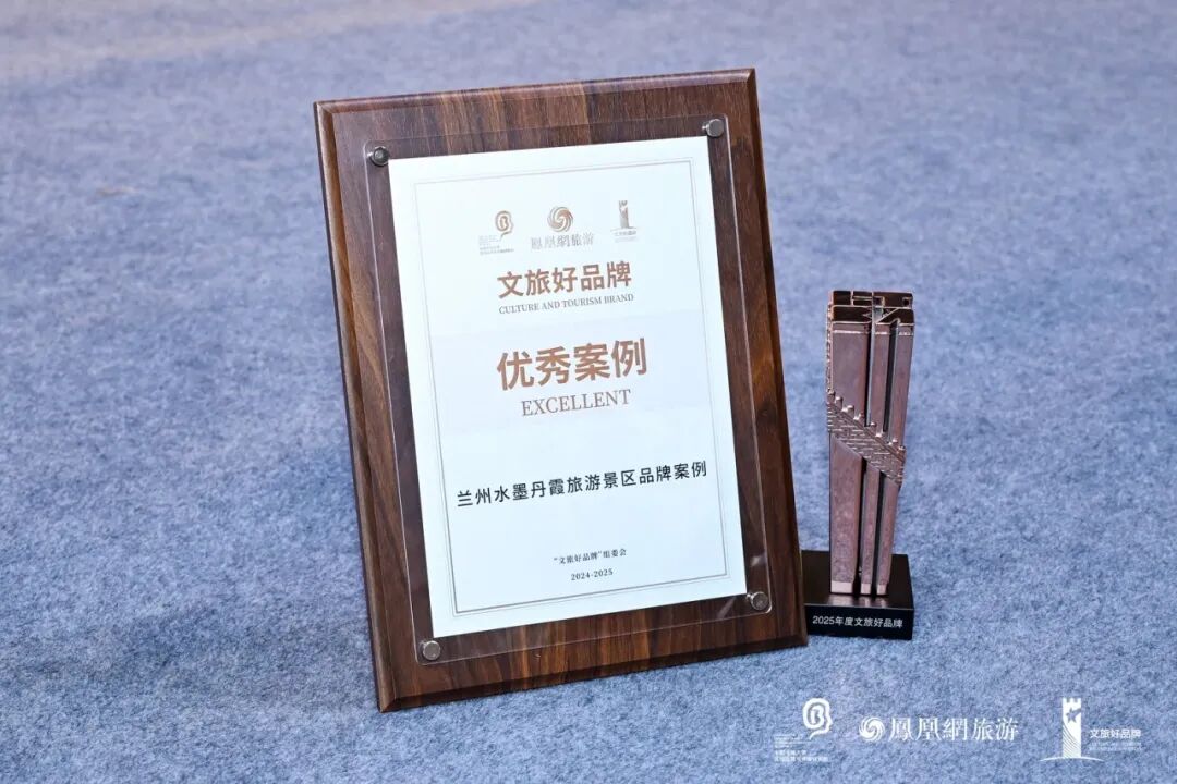 2_1600_3000_gif (2).jpg