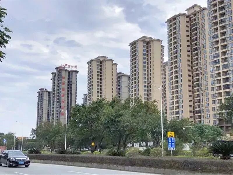 二手成交单价直降3000+