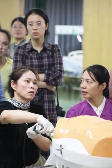 拟宫腔镜怎么做第六期宫腔镜模拟培训班圆满落幕！_https://www.jmylbn.com_新闻资讯_第26张