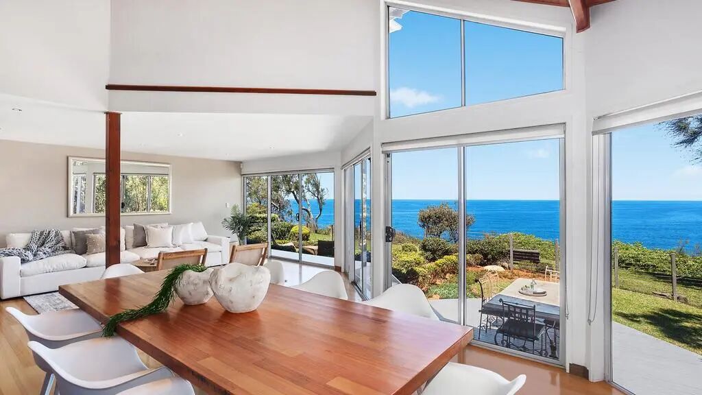 Albanese Copacabana Beach House