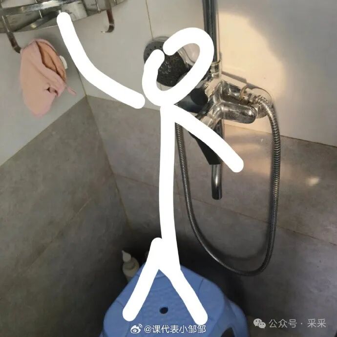 卖给孩子这种书?《你不准说中文了》,听劝过头了|搞笑囧图