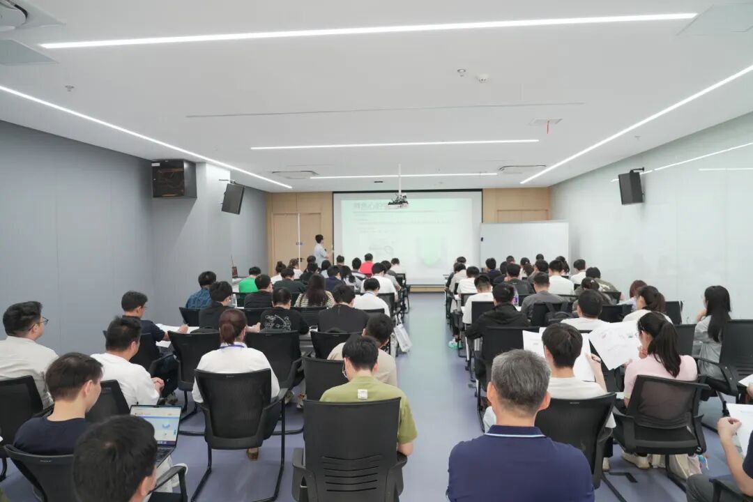 *威報告+專題講座！第二屆鉆石色心研討會成功舉辦