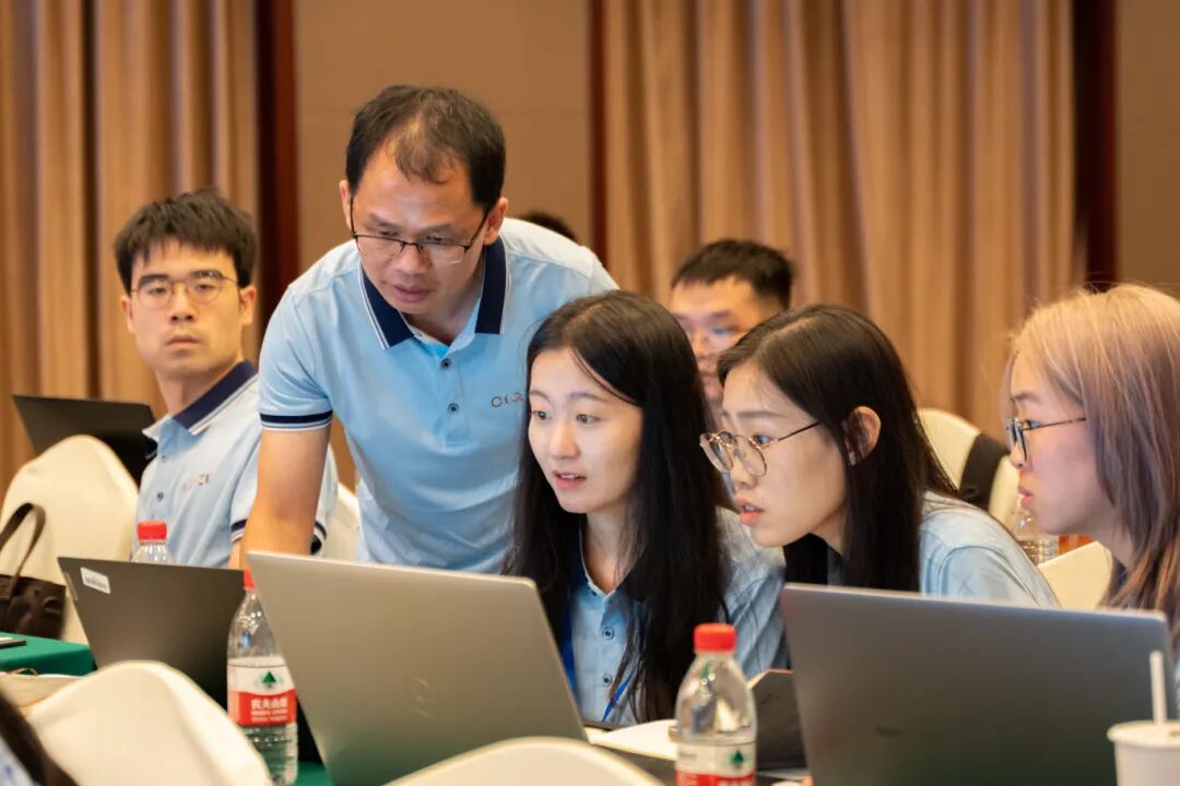 國儀順磁學(xué)院的2024！培育EPR英才，共赴創(chuàng  )新未來(lái)